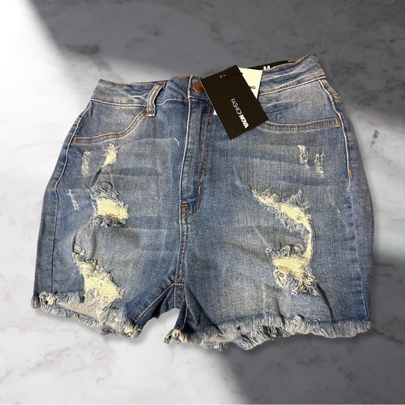 Out The Friend Zone Distressed Denim Shorts In Medium Blue Wash Size M - Picture 4 of 6